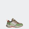 Dětské outdoorové boty adidas TERREX AX4R MINECRAFT K - foto 1