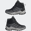 Dětské kotníkové boty adidas TERREX AX4R MID K - foto 9
