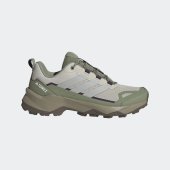 Dámské outdoorové boty adidas TERREX SKYCHASER AX5 W