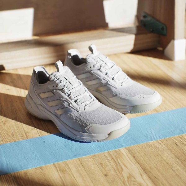 Dámské sálové boty adidas Crazyflight 6 W - foto 23