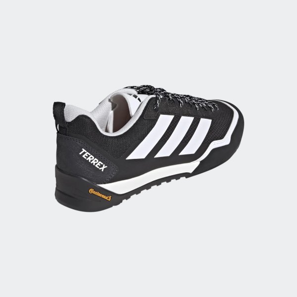 Pánské outdoorové boty adidas TERREX SKYCHASER SOLO 3 - foto 6