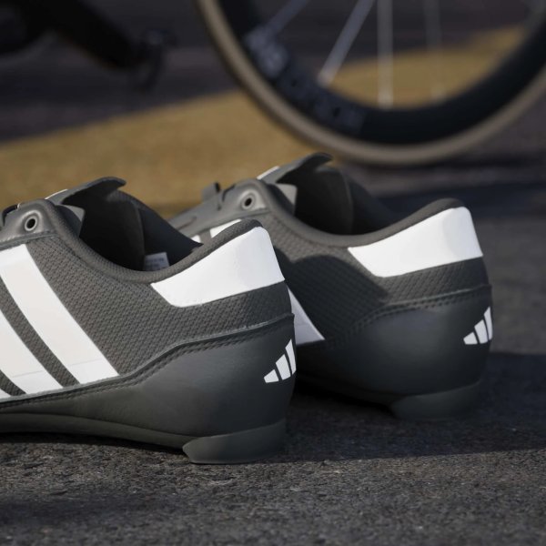 Cyklo boty adidas HERITAGE ROAD - foto 26