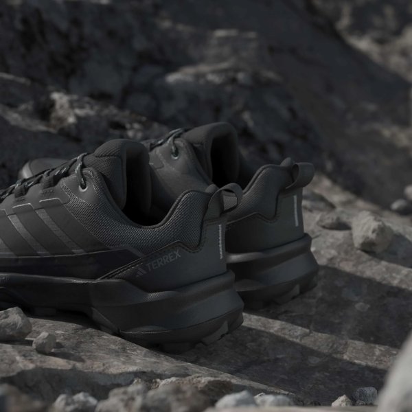Dámské outdoorové boty adidas TERREX SKYCHASER AX5 GTX W - foto 28