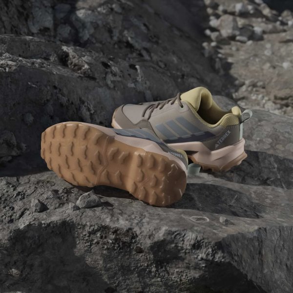 Dětské outdoorové boty adidas TERREX AX4R K - foto 24