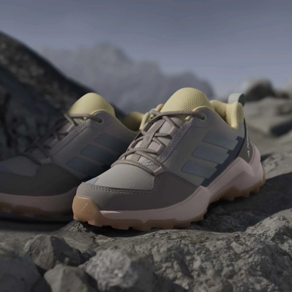 Dětské outdoorové boty adidas TERREX AX4R K - foto 29