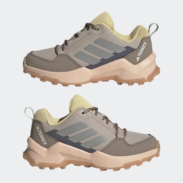 Dětské outdoorové boty adidas TERREX AX4R K - foto 9