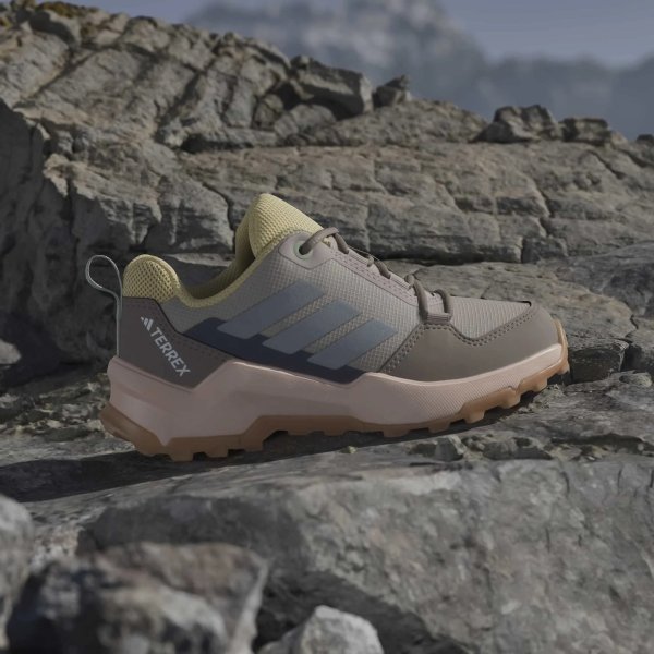 Dětské outdoorové boty adidas TERREX AX4R K - foto 23