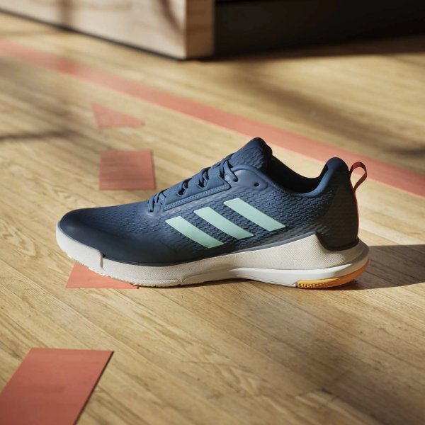 Pánské sálové boty adidas Novaflight 2 M - foto 15