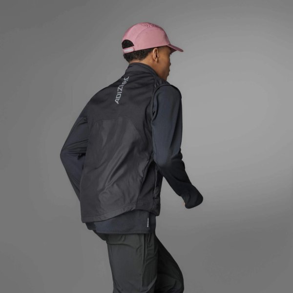 Pánská vesta adidas ADIZERO VEST - foto 18
