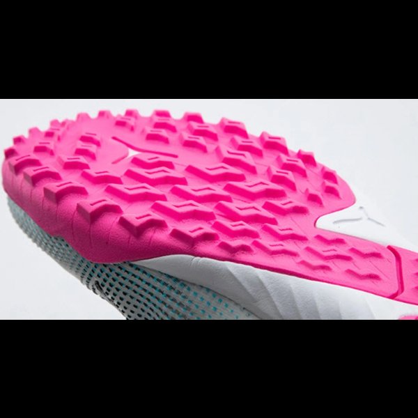 Pánské kopačky turfy PUMA FUTURE 7 MATCH TT PUMA White Black - foto 6